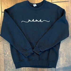 Gildan Black Crewneck Sweatshirt with White 'mama' Script